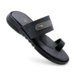 Black classic toe ring slippers for men made from original leather with a soft cushioned footbed.